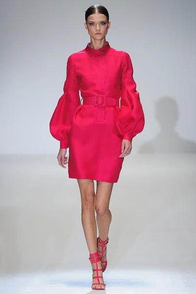 Look 2
